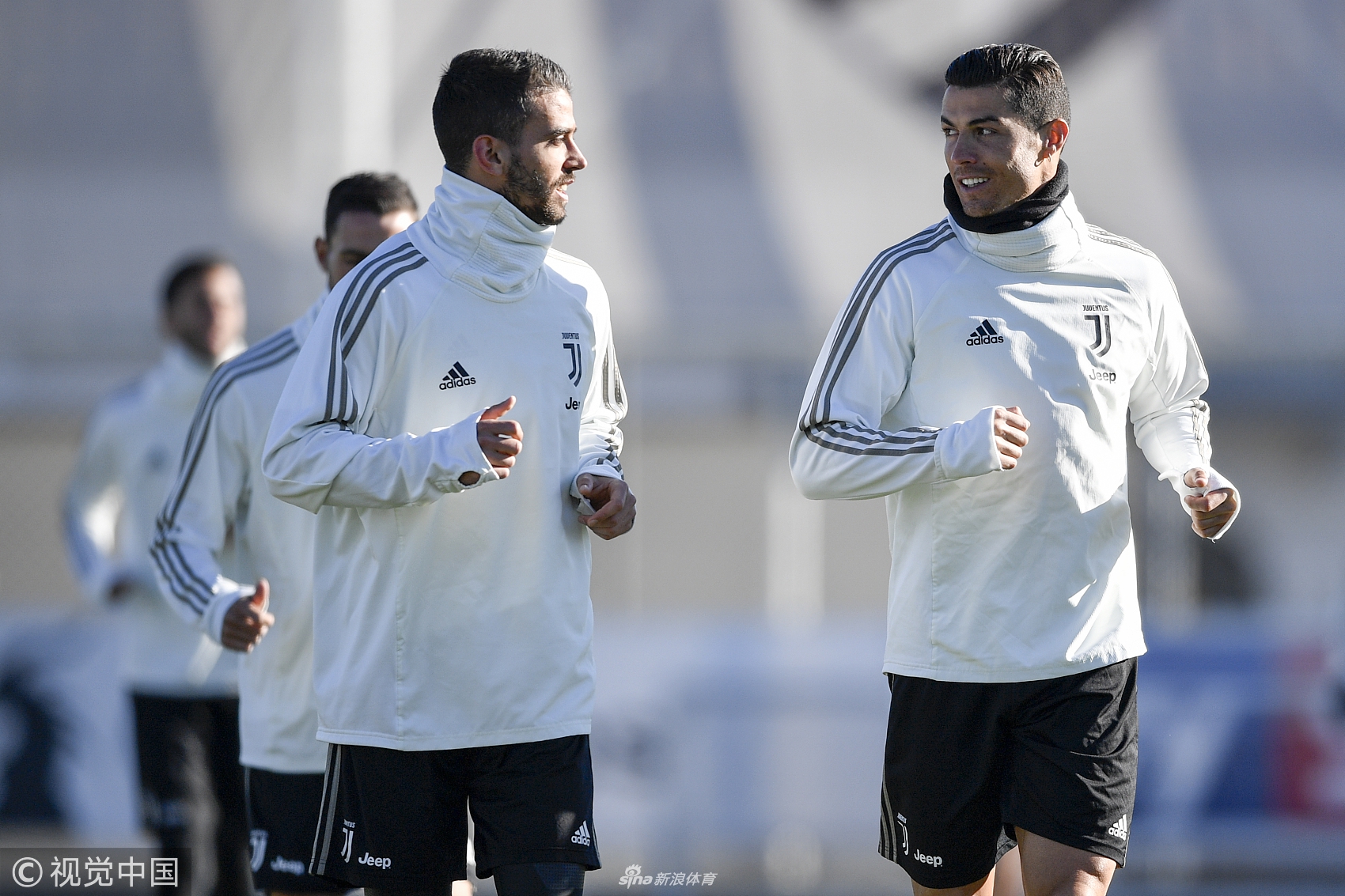 包含转会期葡萄牙体育备战意大利杯深圳男篮官宣签约备战德甲之后，波特兰开拓者围绕意大利杯遗憾出局的词条